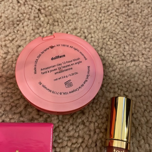 Tarte palette and blush in doll face - Picture 3 of 5